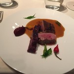 Astrance - 鴨のロースト、チェリーのコンフィ添え１