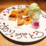 チンクエ イカリヤ - デザート盛り合わせ