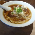 中華蕎麦 あお木 - 『醤油らーめん+平打ち縮れ麺変更(￥800+50)』