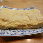 寿司・うなぎ 羽子吾 - 出汁があふれ出てくるふわふわのだし巻き卵は屋号の焼き印入りです