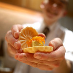 銀座 しのはら - フォアグラあんぽ柿最中