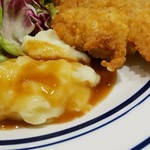 Kentakki Furaido Chikin - 骨無しチキンとマッシュポテト