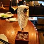 肉ビストロ モニ - こぼれスパークリングワイン