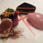 オオハラ エ シーアイイー - 自家製ケーキの盛り合わせ