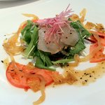 中国料理 成蹊 - 活〆鮮魚のカルパッチョサラダ