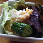 喫茶まいせん - サービス？のサラダ