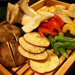 飛び牛出汁焼肉 舌賛 - 