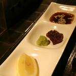 飛び牛出汁焼肉 舌賛 - 