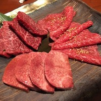 蕃 YORONIKU - 