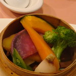 Kageyama rou - 朝採り野菜のせいろ蒸しとちっちゃい蒸し物 