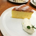 珈琲専門店 三十間 - チーズケーキ