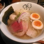 らーめん 鶏喰 - 特製鶏の塩ラーメン