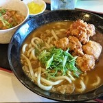 荒木伝次郎 - カレーうどん＋ミニカツ丼ランチ　850円 　トッピング唐揚げ(3個)　250円