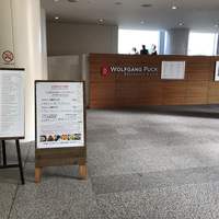 ウルフギャング・パック カフェ 愛知芸術文化センター店 - 