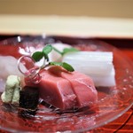 銀座 しのはら - 造り　大間鮪　あおりいか　トラフグ　紅葉鯛