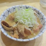 やきとん ほむら屋 - 牛もつ煮込み