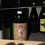 ＮＺ Bar Wine Shop - セラーの一部。アレがある！