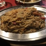 小金ちゃん - 締めは焼きラーメン。ここの焼きラーメンが本物。