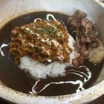 スパイスカレー とくじろう - ダブルカレー＋牛すじ100g