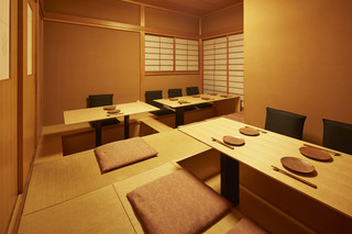 Wami Daisuke - お座敷は３テーブルございます　１０名様以上ですとこちらのお座敷を貸切にすることも可能です