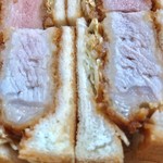 かつサンド工房 PANTON - 特選ロースかつサンドアップ1【料理】