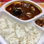 ほやほや屋 - これが幻の「牛肉大根カレー」です♡