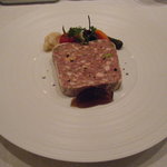 レザンファン ギャテ - 長期熟成をかけた定番の田舎風テリーヌ～レザンファン ギャテのスペシャリテ～