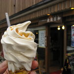 食楽日和 - えごま醤油ソフト