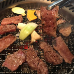 炭火焼 焼とり・焼肉 大吉 - 両面サッと焼き