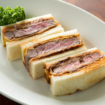 Beef fillet cutlet sandwich