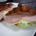 アルカション - クロワッサンサンドにした