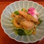 蓬左茶寮 - 揚げ物①：赤車エビの唐揚げ ベトナム風 サラダ仕立て