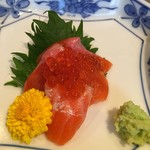 柳家 - 桜鱒のお刺身　鱒子添え