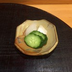 江戸前晋作 - まぐろ茶漬けに付く漬物