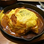 ユニバーサルキッチン - 鉄板オムライス