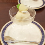 ラ・フランスのシャーベット(平日ランチサービス)