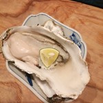 JINROKU - 仙鳳跡産真牡蠣(焼き)