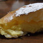 nukumuku - クリームパン断面