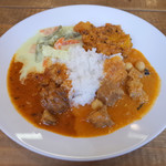 ヴェヌス サウス インディアン ダイニング - ランチビュッフェ(1000円) この日はマトンチャナ、ミーンコランブ、アヴィアル、パプリカポテトマサラ