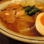 ワンタンメンの満月 - ひっ・・キ ン キ ン に 冷 え て や が る ！ 　あ・・ありがてえっ！カイジくんも、そう感想を漏らすことだろう。