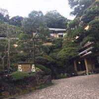 華正樓 鎌倉店 - 華正樓・鎌倉店です。鎌倉の大仏さんの
                100メートル位、海側に有ります。