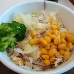 すき家  - サラダ