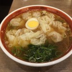 広州市場 - ワンタン麺