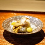 富小路 やま岸 - ☆白甘鯛の飯蒸し、ムラサキウニ、銀杏