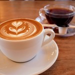サニーフレンズカフェ - カフェラテと水出しコーヒー