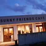 SUNNY FRIENDS CAFE - 