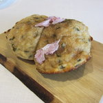 NARISAWA - ”森 2010”春の森のパン