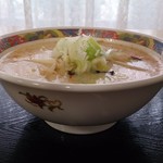 美味 - やまぶしラーメン小盛り