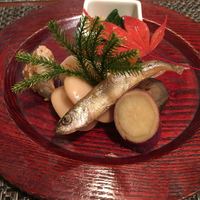 やすい - あん肝、白子にイクラを乗せた物、等