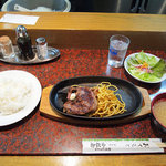 グリル 小松屋 - 【ランチ】 　ベーコン巻きステーキ　\950